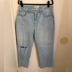 Abercrombie & Fitch Curve Love 90’s Relaxed Jean 32/14s